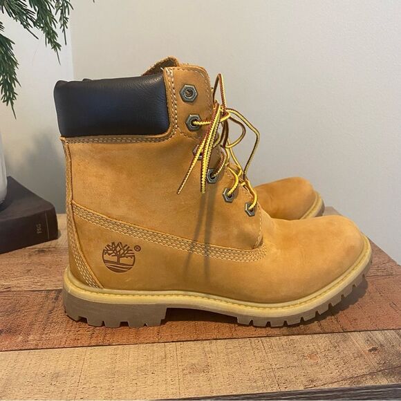 Timberland Premium Boots - Picture 1 of 9